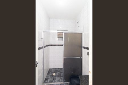 Banheiro de casa para alugar com 1 quarto, 55m² em Parque Savoi City, São Paulo