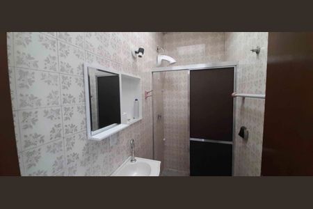 Casa para alugar com 100m², 3 quartos e 1 vaga Casa para alugar com 100m², 3 quartos e 1 vagaBanheiro da Suíte