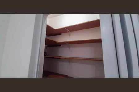 Casa para alugar com 100m², 3 quartos e 1 vaga Casa para alugar com 100m², 3 quartos e 1 vagaDispensa