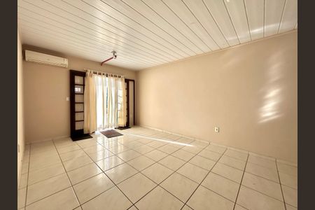Apartamento para alugar com 60m², 2 quartos e 1 vagaSala