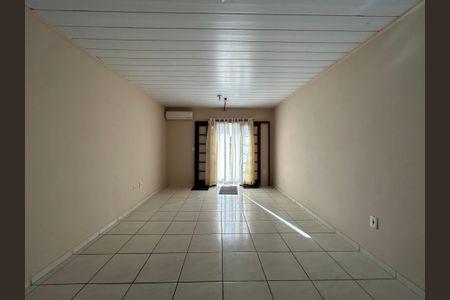 Apartamento para alugar com 60m², 2 quartos e 1 vagaSala