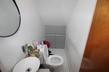 Casa à venda com 106m², 3 quartos e 3 vagasLavabo