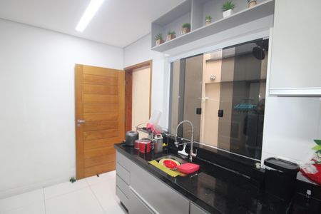 Casa à venda com 106m², 3 quartos e 3 vagasCozinha