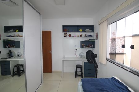 Casa à venda com 106m², 3 quartos e 3 vagasQuarto 1