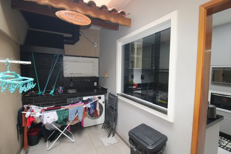 Casa à venda com 106m², 3 quartos e 3 vagasÁrea de Serviço