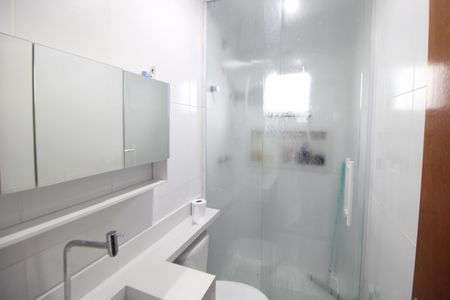 Casa à venda com 106m², 3 quartos e 3 vagasQuarto 3 - Banheiro