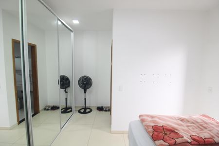 Casa à venda com 106m², 3 quartos e 3 vagasQuarto 3