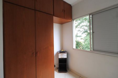 Apartamento à venda com 68m², 3 quartos e 2 vagasQuarto 3