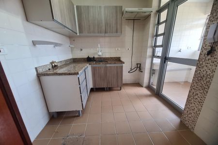 Apartamento à venda com 52m², 2 quartos e 1 vaga Apartamento à venda com 52m², 2 quartos e 1 vagaCozinha