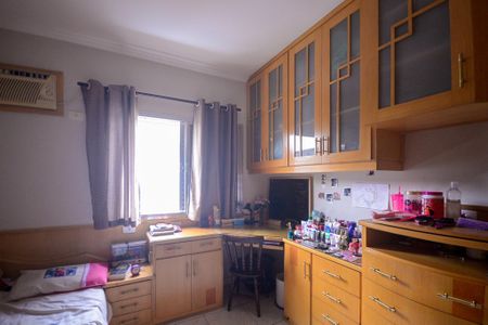 Casa à venda com 2147483650m², 3 quartos e 2 vagas Casa à venda com 2147483650m², 3 quartos e 2 vagasQuarto 2