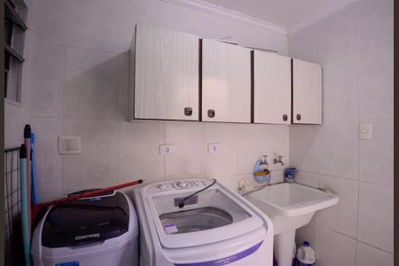 Casa à venda com 2147483650m², 3 quartos e 2 vagas Casa à venda com 2147483650m², 3 quartos e 2 vagasÁrea de Serviço