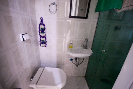 Casa à venda com 2147483650m², 3 quartos e 2 vagas Casa à venda com 2147483650m², 3 quartos e 2 vagasÁrea de Serviço - Banheiro