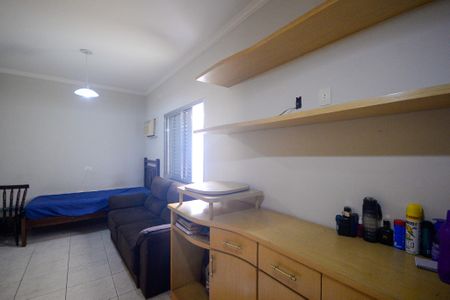 Casa à venda com 2147483650m², 3 quartos e 2 vagas Casa à venda com 2147483650m², 3 quartos e 2 vagasQuarto 3