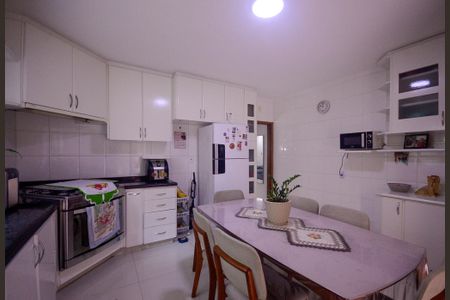 Casa à venda com 2147483650m², 3 quartos e 2 vagas Casa à venda com 2147483650m², 3 quartos e 2 vagasCozinha