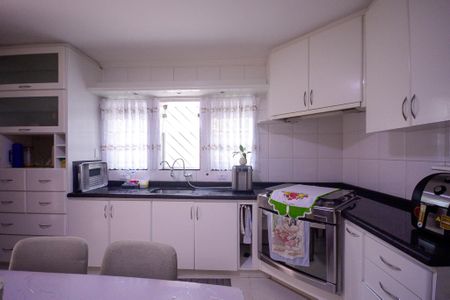 Casa à venda com 2147483650m², 3 quartos e 2 vagas Casa à venda com 2147483650m², 3 quartos e 2 vagasCozinha