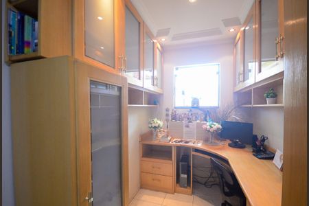 Casa à venda com 2147483650m², 3 quartos e 2 vagas Casa à venda com 2147483650m², 3 quartos e 2 vagasEscritório