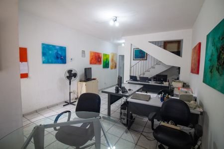 Casa para alugar com 140m², 2 quartos e 1 vaga Casa para alugar com 140m², 2 quartos e 1 vagaSala / Sala de Jantar