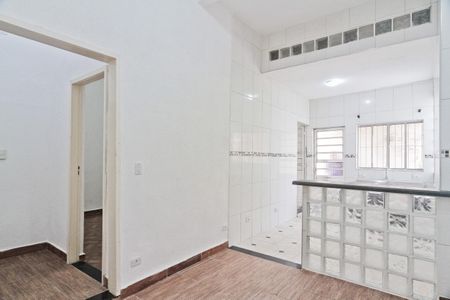 Casa para alugar com 1 quarto, 40m² em Vila Santa Edwiges, São Paulo