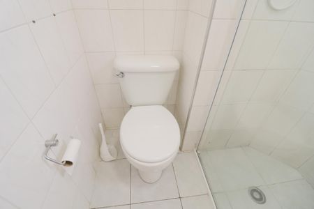 Apartamento à venda com 58m², 2 quartos e 1 vaga Apartamento à venda com 58m², 2 quartos e 1 vagaBanheiro