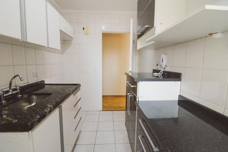 Apartamento à venda com 58m², 2 quartos e 1 vaga Apartamento à venda com 58m², 2 quartos e 1 vagaCozinha e Área de Serviço