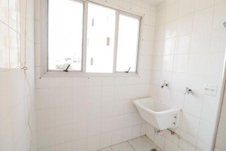 Apartamento à venda com 58m², 2 quartos e 1 vaga Apartamento à venda com 58m², 2 quartos e 1 vagaCozinha e Área de Serviço