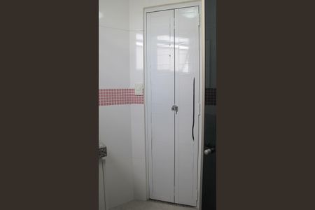 Apartamento para alugar com 60m², 2 quartos e 1 vagaBanheiro