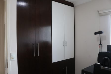 Apartamento à venda com 60m², 2 quartos e 1 vagaQuarto 2