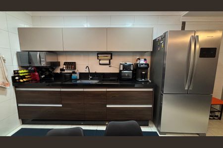 Apartamento à venda com 92m², 2 quartos e 1 vagaCozinha