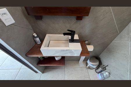 Apartamento à venda com 92m², 2 quartos e 1 vagaCobertura - Banheiro