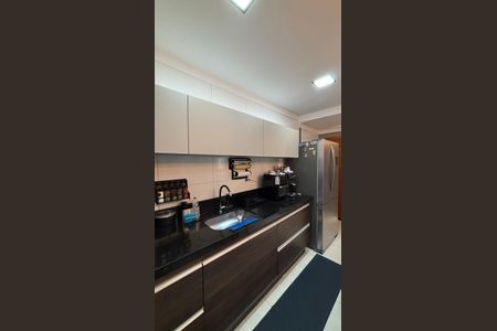 Apartamento à venda com 92m², 2 quartos e 1 vagaCozinha