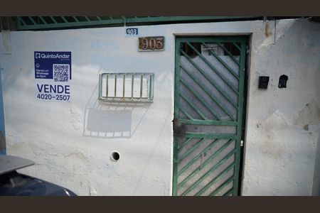 Casa à venda com 300m², 2 quartos e 4 vagas5 CASAS NO TERRENO