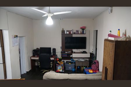 Casa à venda com 300m², 2 quartos e 4 vagasCasa 1 Sala