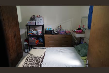 Casa à venda com 300m², 2 quartos e 4 vagasCasa 1 Quarto 2