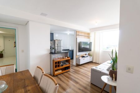 Sala de apartamento à venda com 3 quartos, 75m² em Partenon, Porto Alegre