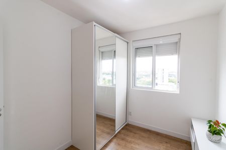 Apartamento à venda com 75m², 3 quartos e 2 vagasQuarto 2