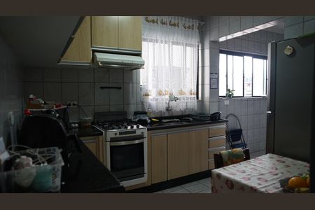 Cozinha de casa de condomínio à venda com 3 quartos, 68m² em Parque Continental I, Guarulhos