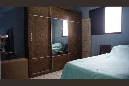 Casa de condomínio à venda com 68m², 3 quartos e 1 vagaQuarto 1