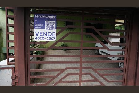 Casa de condomínio à venda com 68m², 3 quartos e 1 vagaFachada