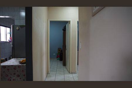Corredor de casa de condomínio à venda com 3 quartos, 68m² em Parque Continental I, Guarulhos