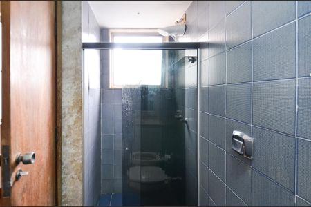 Apartamento à venda com 99m², 3 quartos e 1 vagaBanheiro Suíte