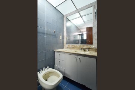 Apartamento à venda com 99m², 3 quartos e 1 vagaBanheiro Suíte