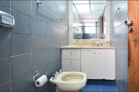 Apartamento à venda com 99m², 3 quartos e 1 vagaBanheiro Suíte