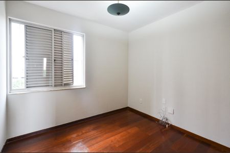 Apartamento à venda com 99m², 3 quartos e 1 vagaQuarto 2