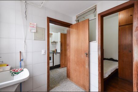 Apartamento à venda com 99m², 3 quartos e 1 vagaÁrea de Serviço