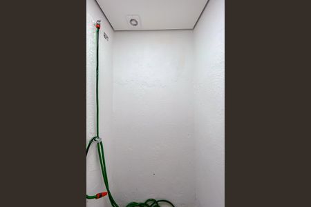 Banheiro de kitnet/studio para alugar com 1 quarto, 22m² em Parque da Mooca, São Paulo