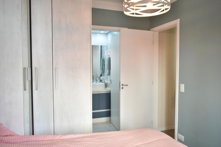 Apartamento à venda com 65m², 2 quartos e 1 vagaSuíte