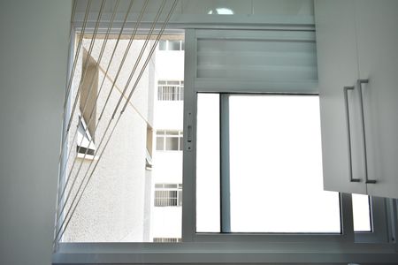 Apartamento à venda com 65m², 2 quartos e 1 vagaÁrea de Serviço