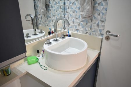 Apartamento à venda com 65m², 2 quartos e 1 vagaSuíte