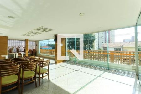 Apartamento para alugar com 110m², 2 quartos e 2 vagasÁrea comum - Salão de festas