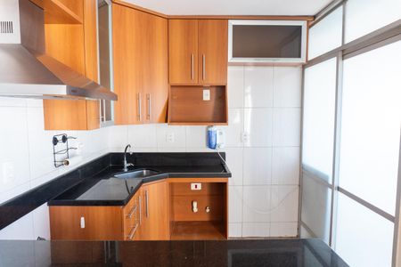 Apartamento para alugar com 110m², 2 quartos e 2 vagasCozinha